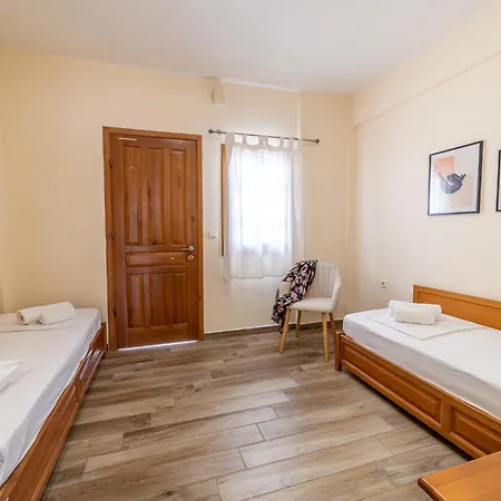 Evridiki Hotel 2*
