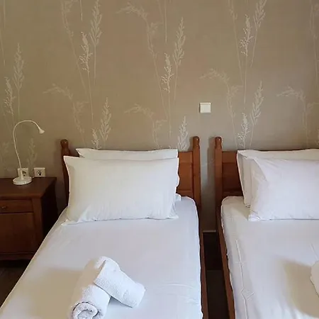 Evridiki Hotel 2*