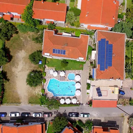 Evridiki Hotel 2*